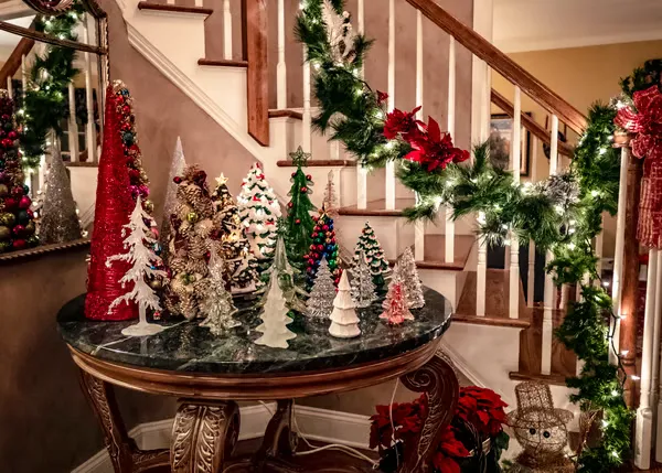 EverCedar - Artificial Christmas Garland 🎄✨ - Image 3