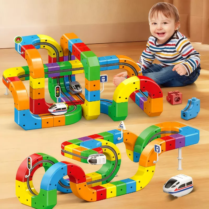 3D Gravity Rail STEM Train Set - Image 2