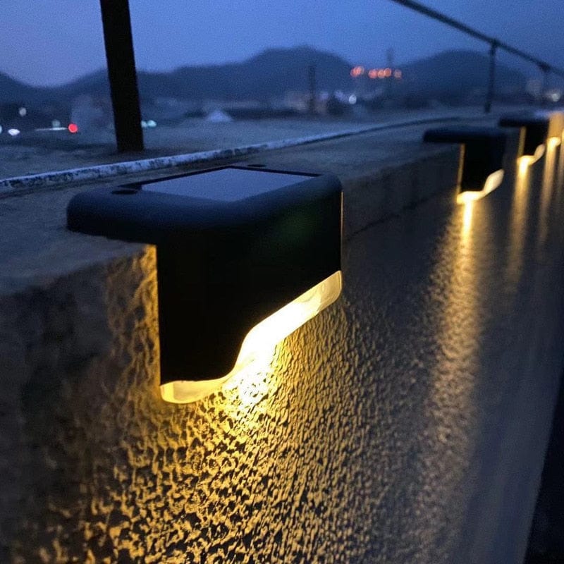 Outdoor LED Solar Powered Waterproof Stair and Garden Light - Image 4