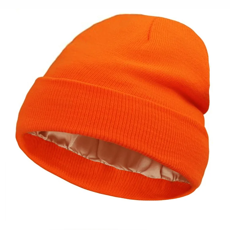 Satin-Lined Beanie — Warmth Without Static or Frizz - Image 9
