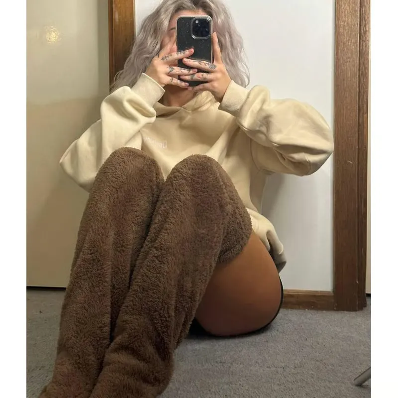 ✨ TeddyCozy - Premium Plush Thigh-High Warmers - Image 2